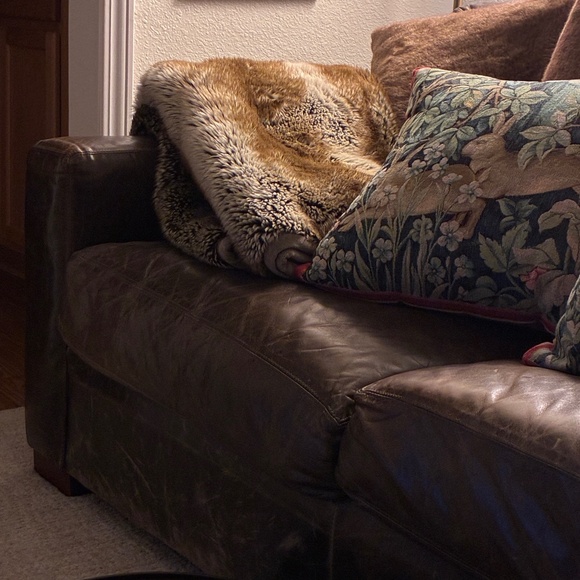 Pottery Barn Other - Pottery Barn Brown Ombré Faux Fur 50x60 Throw